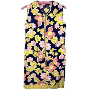 35 . Vintage 🌸 60s Flower Power House Dress
Day Dress Bright Yellow Colorful